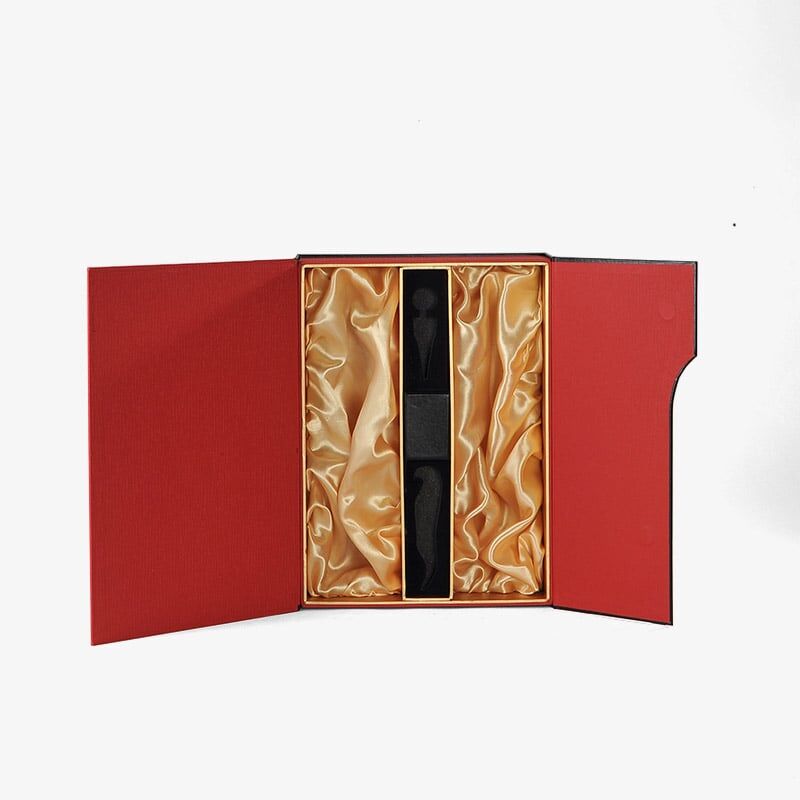 magnetic closing box with insert magnetic closing box with insert